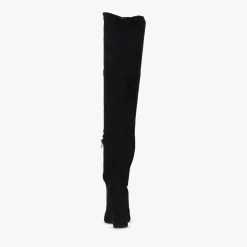 Women Pied A Terre Hayley