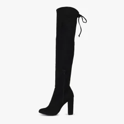 Women Pied A Terre Hayley