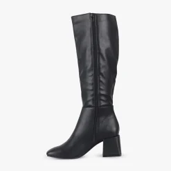 Women Pied A Terre Kamina
