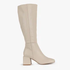 Women Pied A Terre Kamina